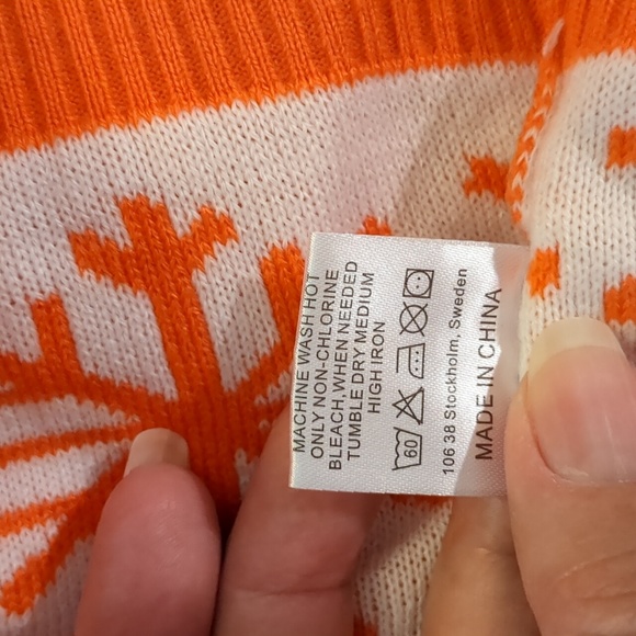 Whataburger 2019 Ugly Christmas Sweater M - Picture 5 of 9